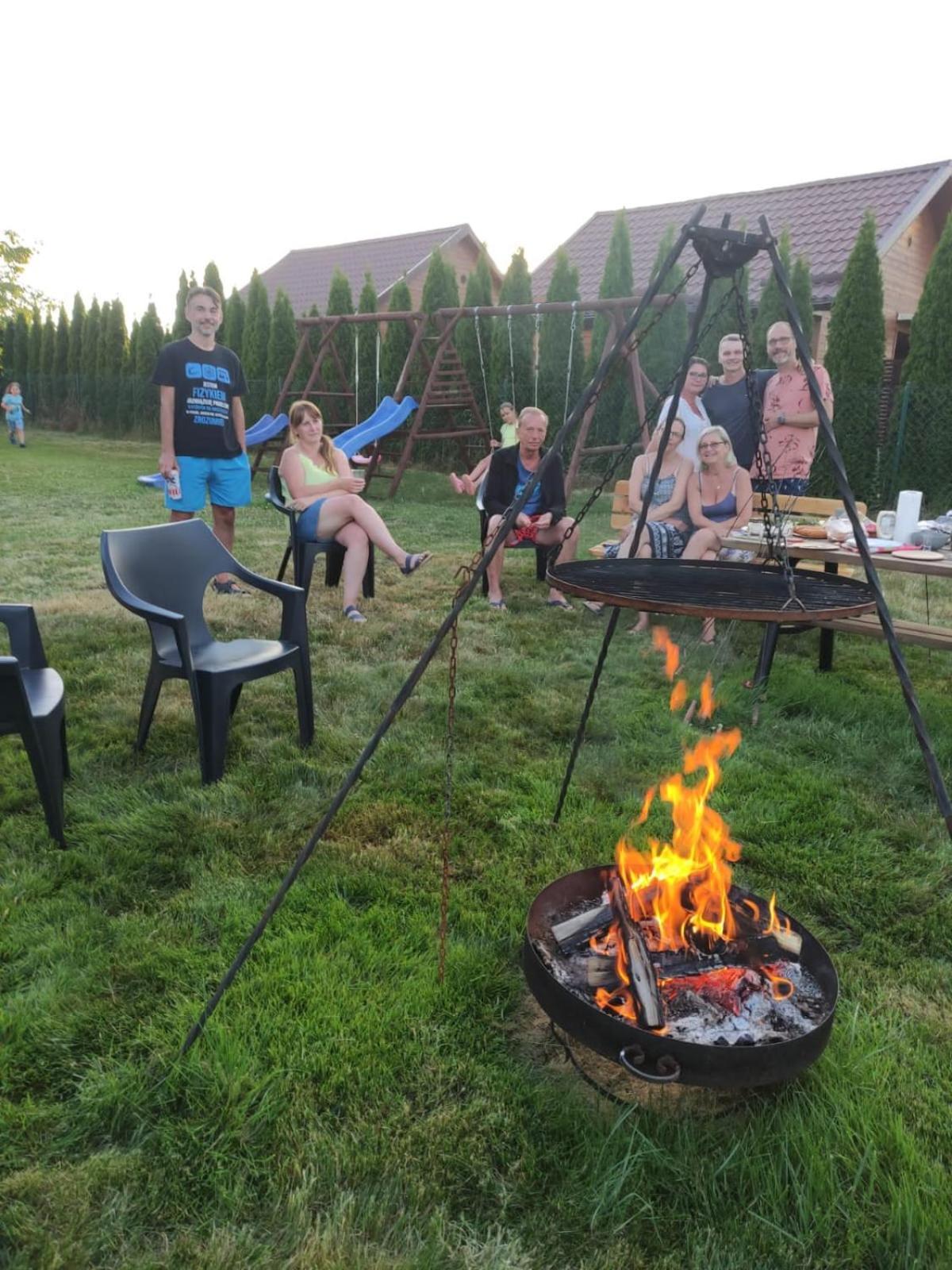 Ozi-Holiday Rusinowo  Exteriör bild